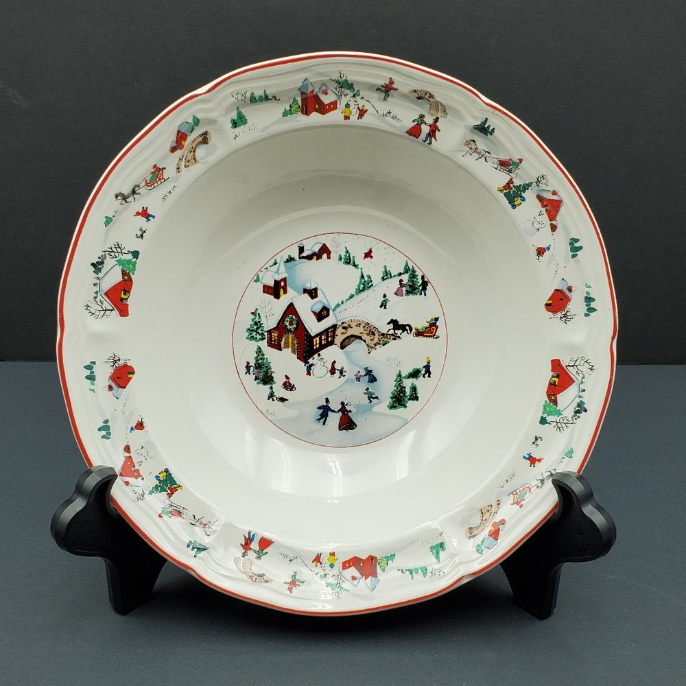 Farberware White Christmas 9" Vegetable Serving Bowl 1995 Winter Holiday Bowl